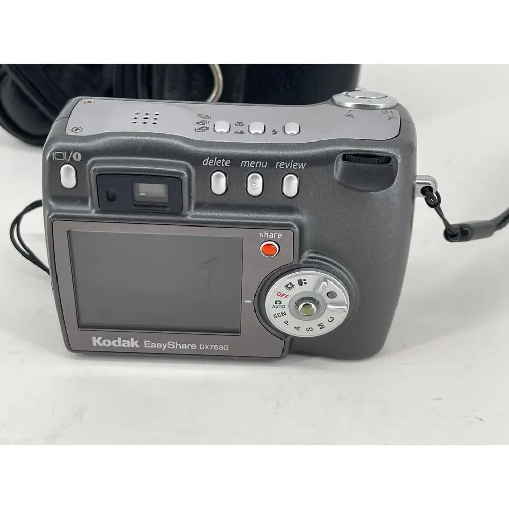 Kodak EasyShare DX7630 6.1MP Zoom Digital Camera